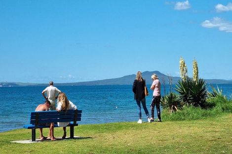 Photo of property in 6/773 Beach Road, Browns Bay, Auckland, 0630