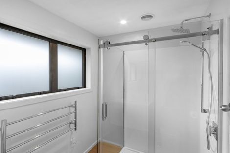 Photo of property in 4/104a Idris Road, Bryndwr, Christchurch, 8052