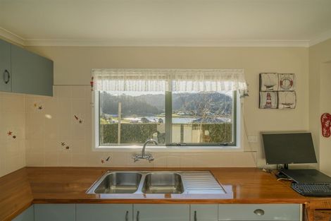 Photo of property in 11 Patton Place, Tairua, 3508