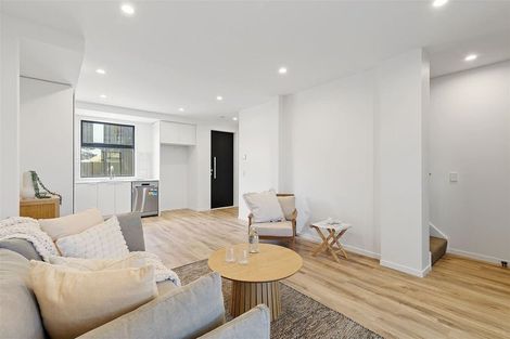 Photo of property in 83c Browns Road, St Albans, Christchurch, 8052