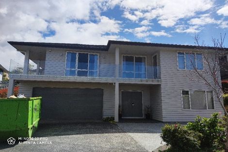 Photo of property in 14 Hilton Close, Fairview Heights, Auckland, 0632