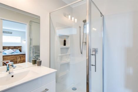 Photo of property in 44 Le Quesne Road, Bay View, Napier, 4104