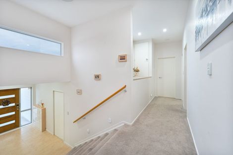 Photo of property in 9 Cityview Place, Massey, Auckland, 0614