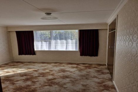 Photo of property in 20 Alberta Road, Glen Avon, New Plymouth, 4312