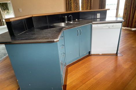 Photo of property in 27a St Annes Crescent, Wattle Downs, Auckland, 2103