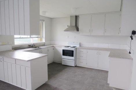 Photo of property in 1/390 Saint Aubyn, Moturoa, New Plymouth, 4310