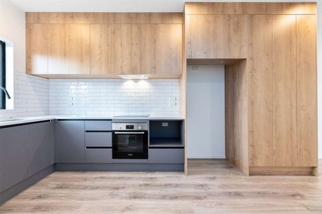 Photo of property in 2 Kari Lane, Kumeu, 0810