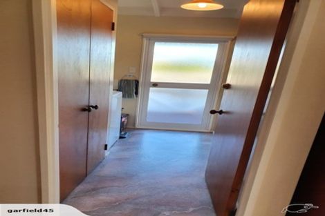 Photo of property in 28 Charles Street, Carterton, 5713