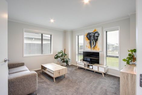 Photo of property in 10 Hikawera Drive, Frimley, Hastings, 4120