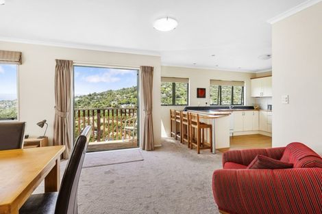 Photo of property in 33 Chartwell Drive, Crofton Downs, Wellington, 6035