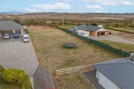 Photo of property in 145 Parekaawa Drive, Motuoapa, 3382