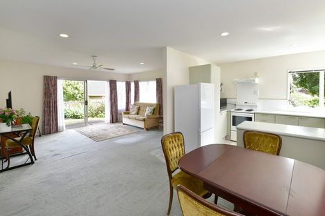 Photo of property in 26 The Grove, Red Beach, 0932