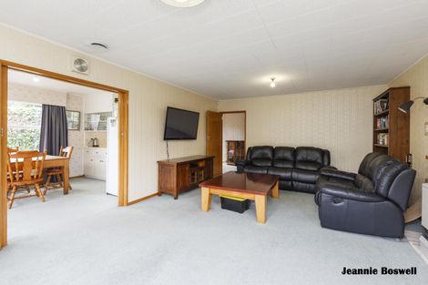 Photo of property in 43 Elmira Avenue, Hokowhitu, Palmerston North, 4410