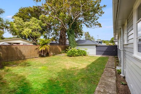 Photo of property in 8 Avalon Crescent, Avalon, Lower Hutt, 5011