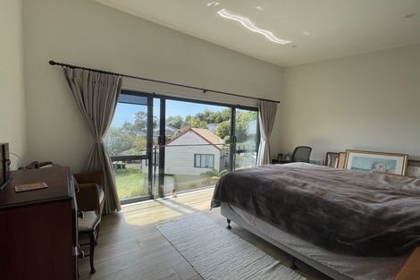 Photo of property in 35a Weetman Drive, Browns Bay, Auckland, 0630
