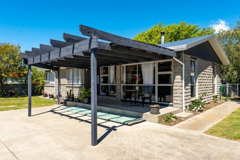 Photo of property in 11 Kuaka Crescent, Bromley, Christchurch, 8062