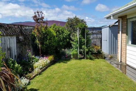 Photo of property in 19a Dennis Taylor Court, Paraparaumu, 5032