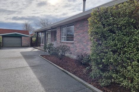 Photo of property in 28 Gladstone Road, Woodend, 7610