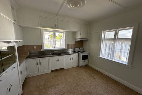 Photo of property in 2a Tennyson Street, Petone, Lower Hutt, 5012