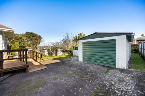 Photo of property in 116 Kervil Avenue, Te Atatu Peninsula, Auckland, 0610