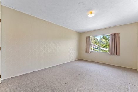 Photo of property in 39 Kohekohe Street, New Lynn, Auckland, 0600