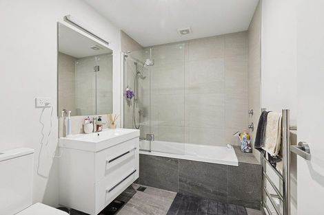 Photo of property in 21 Holystone Road, Whitby, Porirua, 5024