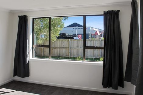 Photo of property in 96 Mcfaddens Road, St Albans, Christchurch, 8052