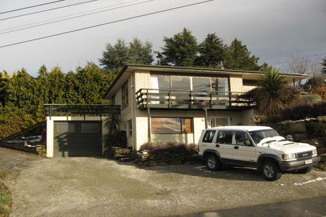 Photo of property in 32 Aronui Road, Bridge Hill, Alexandra, 9320