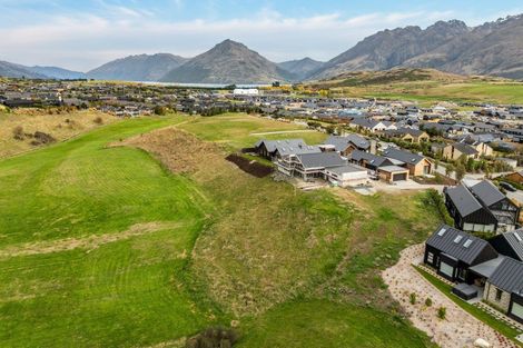 Photo of property in 36 Cunninghams Drive, Jacks Point, Queenstown, 9371
