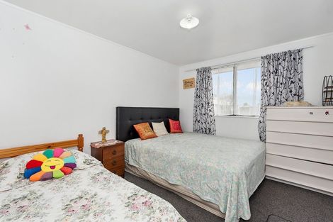 Photo of property in 49 Crawshaw Drive, Nawton, Hamilton, 3200