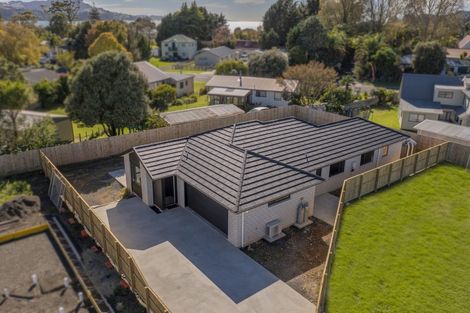 Photo of property in 53 Palm Drive, Whitianga, 3510