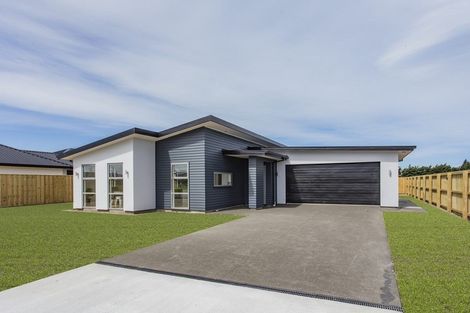 Photo of property in 11 Merino Crescent, Kirwee, 7571