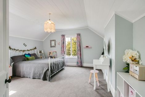 Photo of property in 2 Lucknow Road, Havelock North, 4130