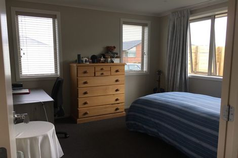 Photo of property in 10 Bradwell Crescent, Halswell, Christchurch, 8025