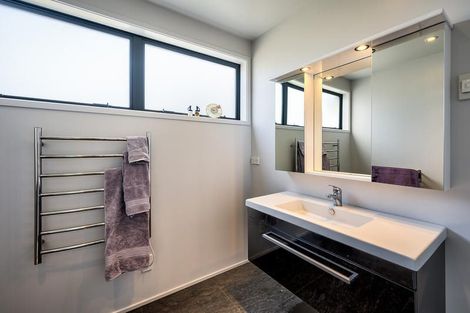 Photo of property in 124 Pearson Road, Cromwell, 9384