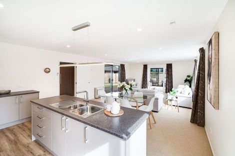 Photo of property in 22 Coachmans Road, Prebbleton, 7604