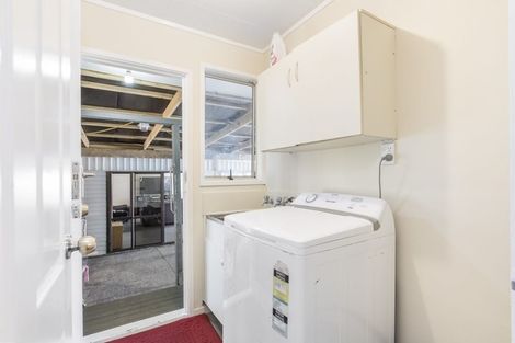 Photo of property in 12 Avro Place, Mangere, Auckland, 2022