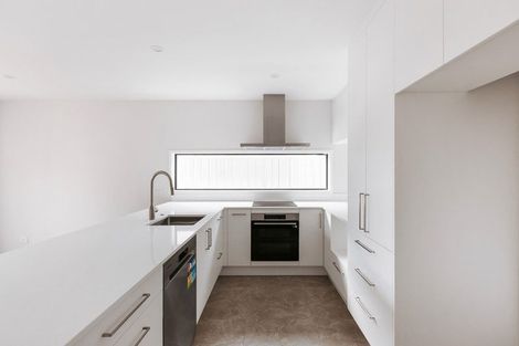 Photo of property in 75 Empire Crescent, Papamoa, 3118