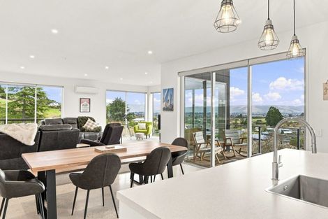 Photo of property in 32 Paterson Road, Mosgiel, 9092