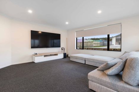 Photo of property in 19 Lloyd Crescent, Pukehangi, Rotorua, 3015