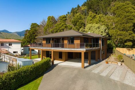 Photo of property in 103 Main Rd Havelock, Havelock, 7100