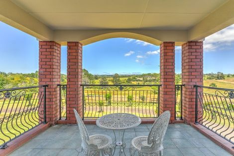 Photo of property in 260 State Highway 16, Kumeu, 0892