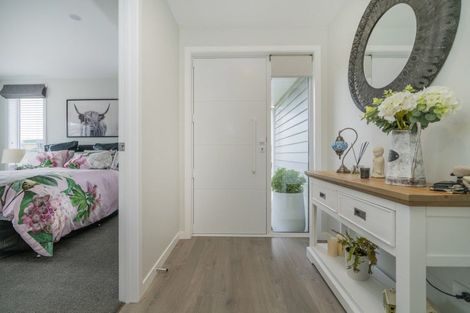 Photo of property in 7 Ronomor Place, Whitianga, 3510