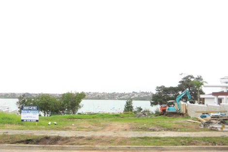 Photo of property in 50 Compass Way, Half Moon Bay, Auckland, 2012