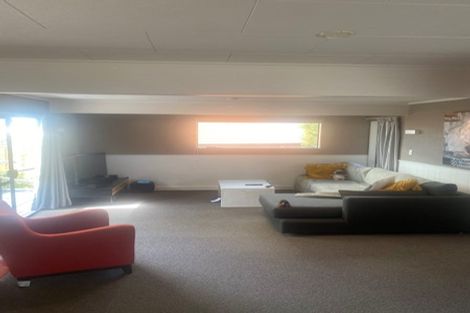 Photo of property in 2a Coniston Avenue, Te Atatu South, Auckland, 0610