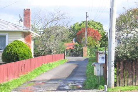 Photo of property in 69a View Road, Henderson, Auckland, 0612