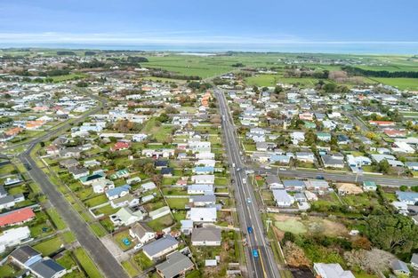 Photo of property in 56 Waihi Road, Hawera, 4610