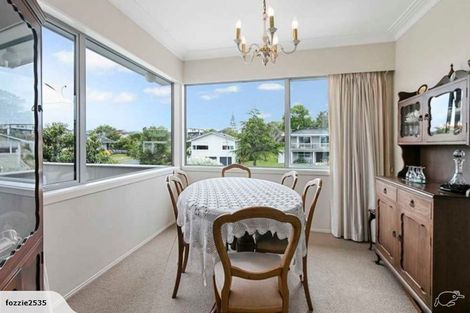 Photo of property in 3 Janet Street, Sunnyhills, Auckland, 2010
