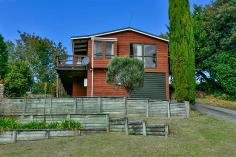 Photo of property in 100 Onemana Drive, Onemana, Whangamata, 3691