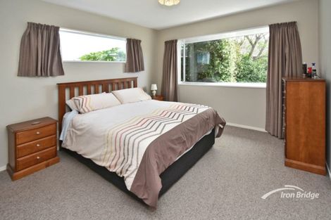 Photo of property in 3 Pyatt Place, Redwood, Christchurch, 8051